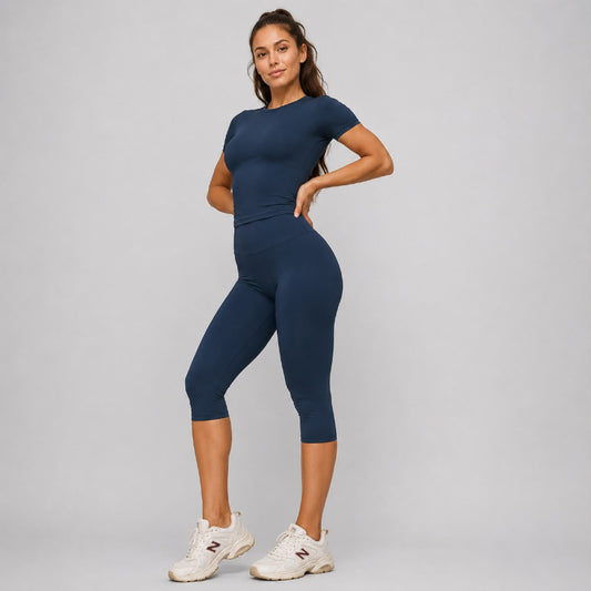 Flex Short Sleeve Capri Set