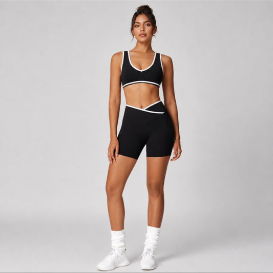 Contrast Trim Sports Bra & Shorts Set