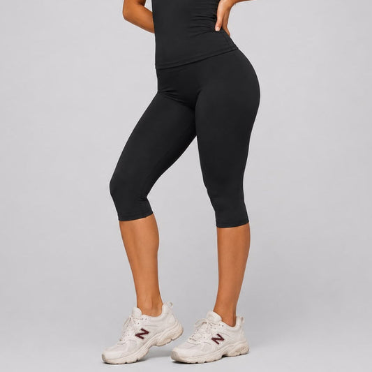 Flex Short Sleeve Capri Set